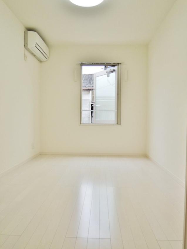 ザ・コートハウス十条Ⅱの居間・リビング