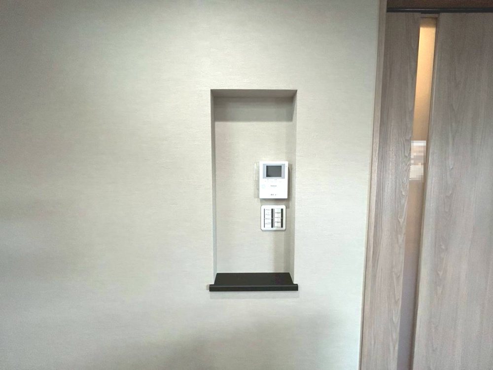 【商談中】京都市中京区西ノ京藤ノ木町の防犯設備|TVモニター付きインターホンで、来訪者を安心して確認できます。