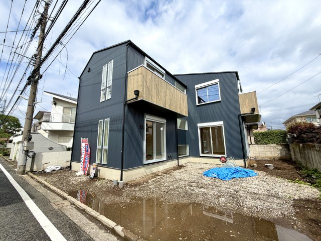 武蔵野市吉祥寺北町1丁目　土地48坪　ZEH水準省エネ邸宅の外観