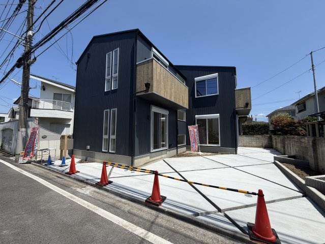 武蔵野市吉祥寺北町1丁目　土地48坪　ZEH水準省エネ邸宅の外観