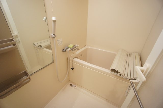 STATION TOWER TOYOSHIMAの浴室