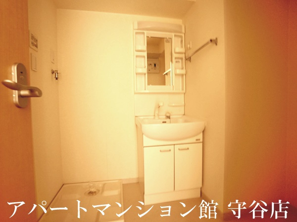 STATION TOWER TOYOSHIMAの独立洗面台