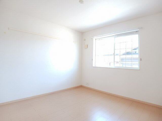 グランフィオーレの内装|明るい室内です