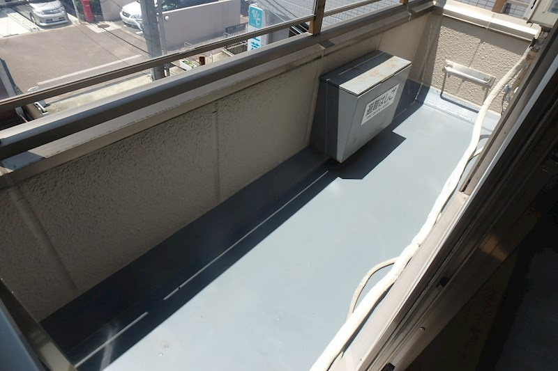 メゾンウエダのバルコニー|落ち着いた時間を過ごせるバルコニーです