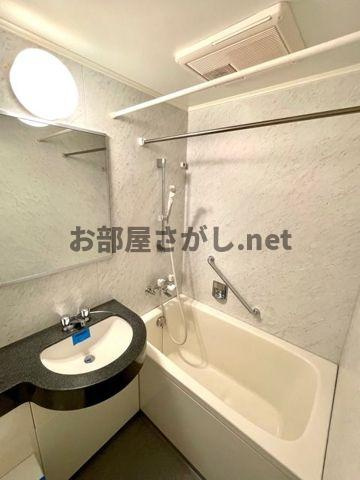 レジディア神田岩本町 #千代田区 #岩本町 #駅近 #デザイナーズ #一人暮らしの浴室