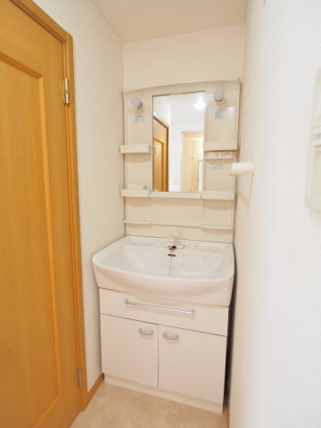 レジデンスKIIの洗面所