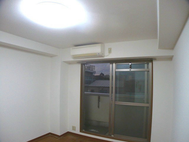 ワコーレ明石の寝室