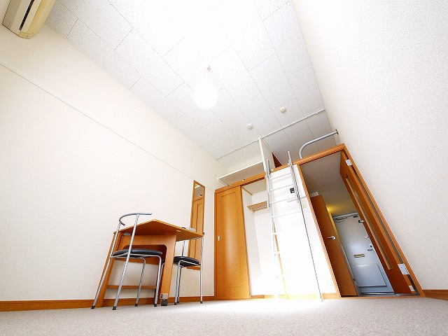 レオパレス大宮の寝室|寝室にいかがでしょうか