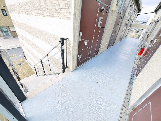 レオパレス大宮のその他共用部分|入口前です