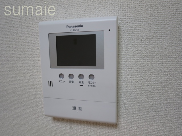 廣田８８のセキュリティ|お顔も確認できて安心のモニタ付きインターホンです♪