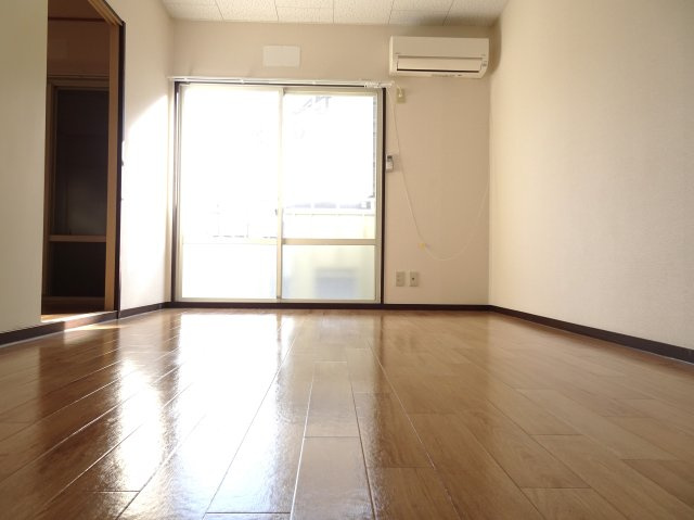 エスポワールⅡの洋室