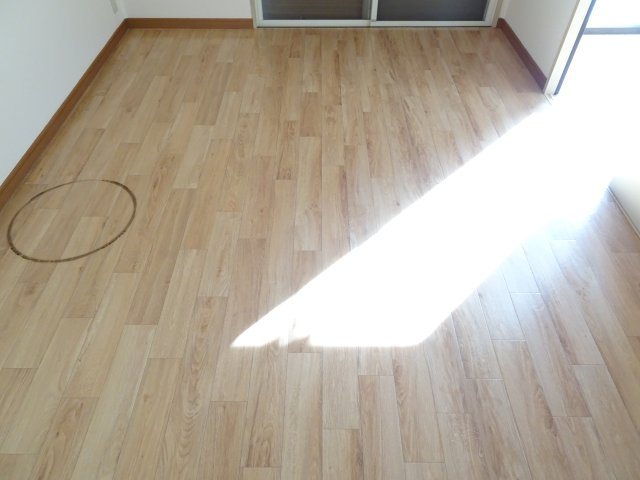 エスポワールⅡの洋室