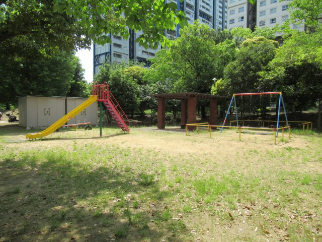 兵庫県公社　芦屋浜高層（高浜）２号棟のその他共用部分|敷地内のプレイロットです