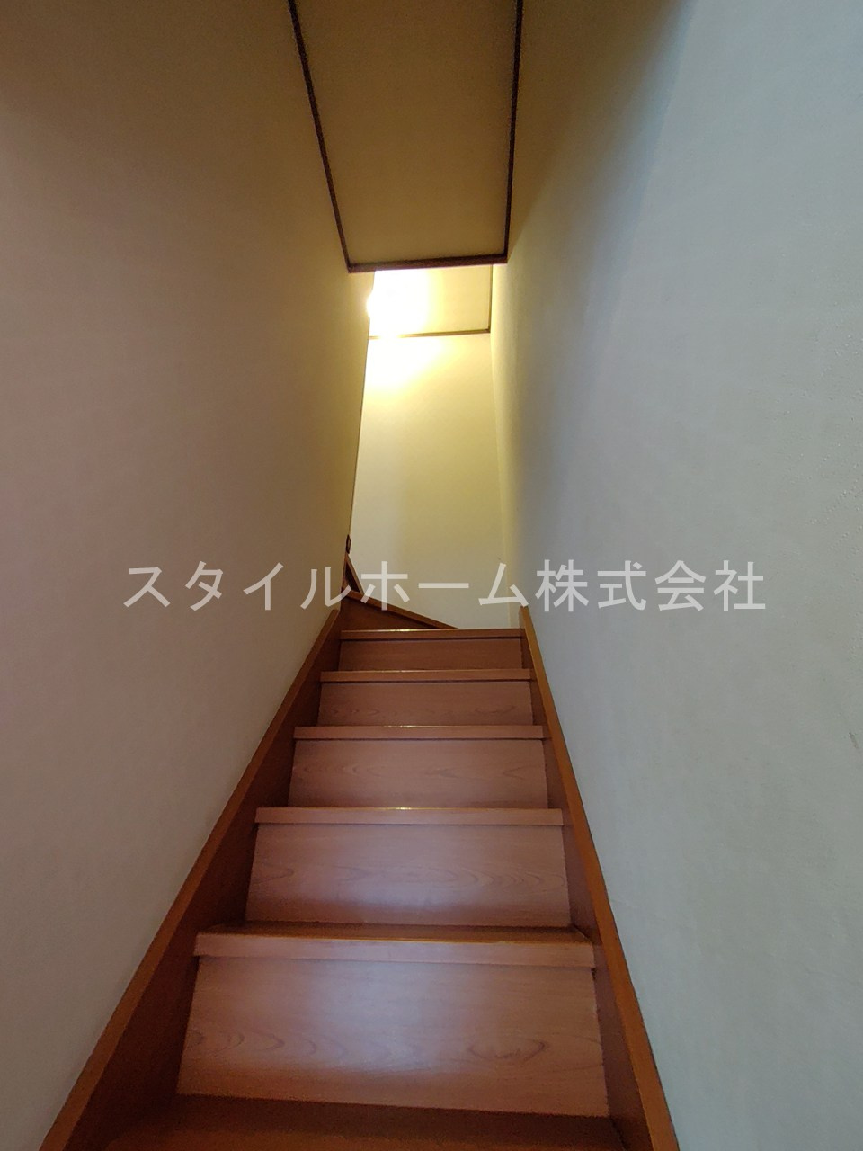 テラス牛川の内装