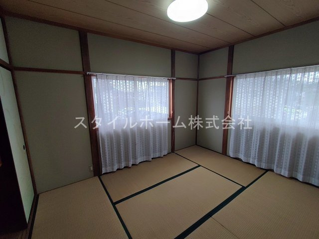 テラス牛川の和室