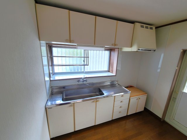 本郷貸家のキッチン