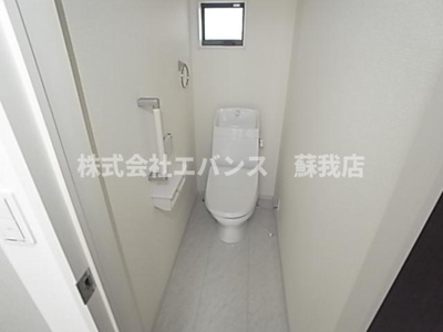 【トイレ】 | 矢作町戸建 | トイレです