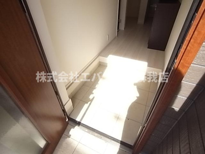 【玄関】 | 矢作町戸建 | 玄関です