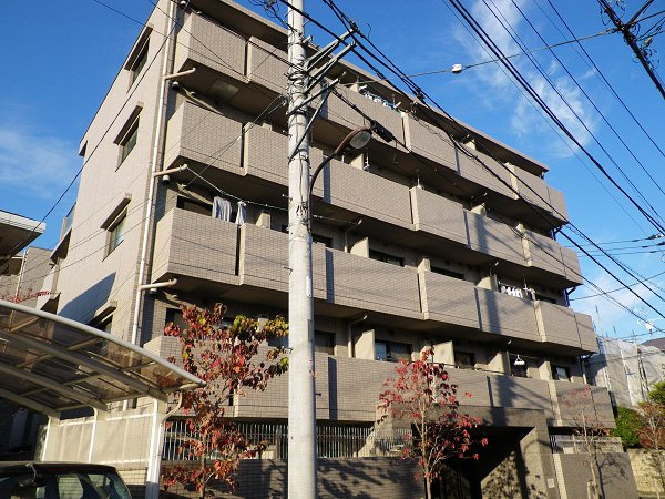 ルーブル新宿西落合伍番館【外壁タイル張りの駅近マンション／11月中旬入居可】