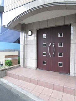 【エントランス】