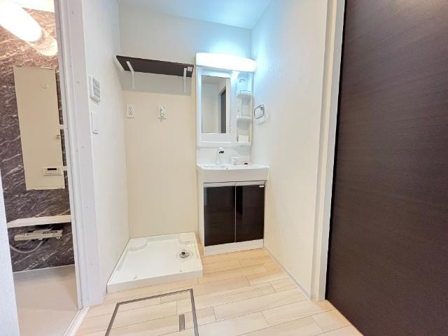 OLI OLI　B(オリオリB)の独立洗面台|洗面