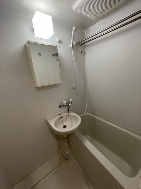 グランヴァンメトロⅠの浴室