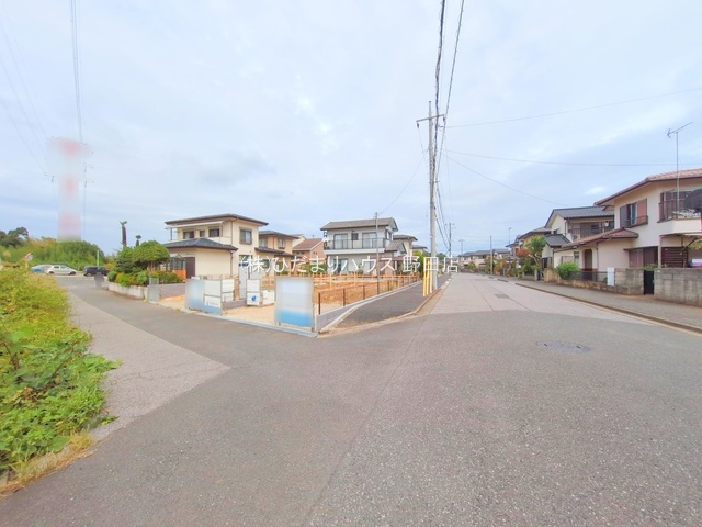 野田市大殿井2期　新築戸建　1号棟の前面道路含む現地写真|一方 ： 南西 6.2m 公道