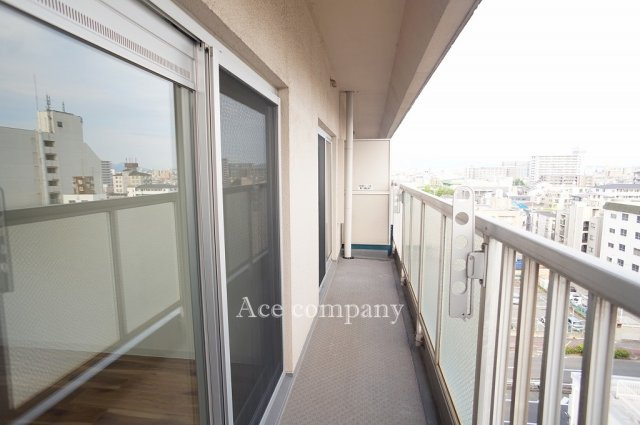 【バルコニー】 | シャルム湯里 | 南向きのバルコニーです☆