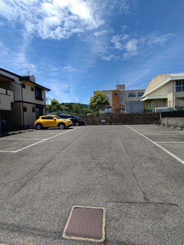 プリシェールKの駐車場