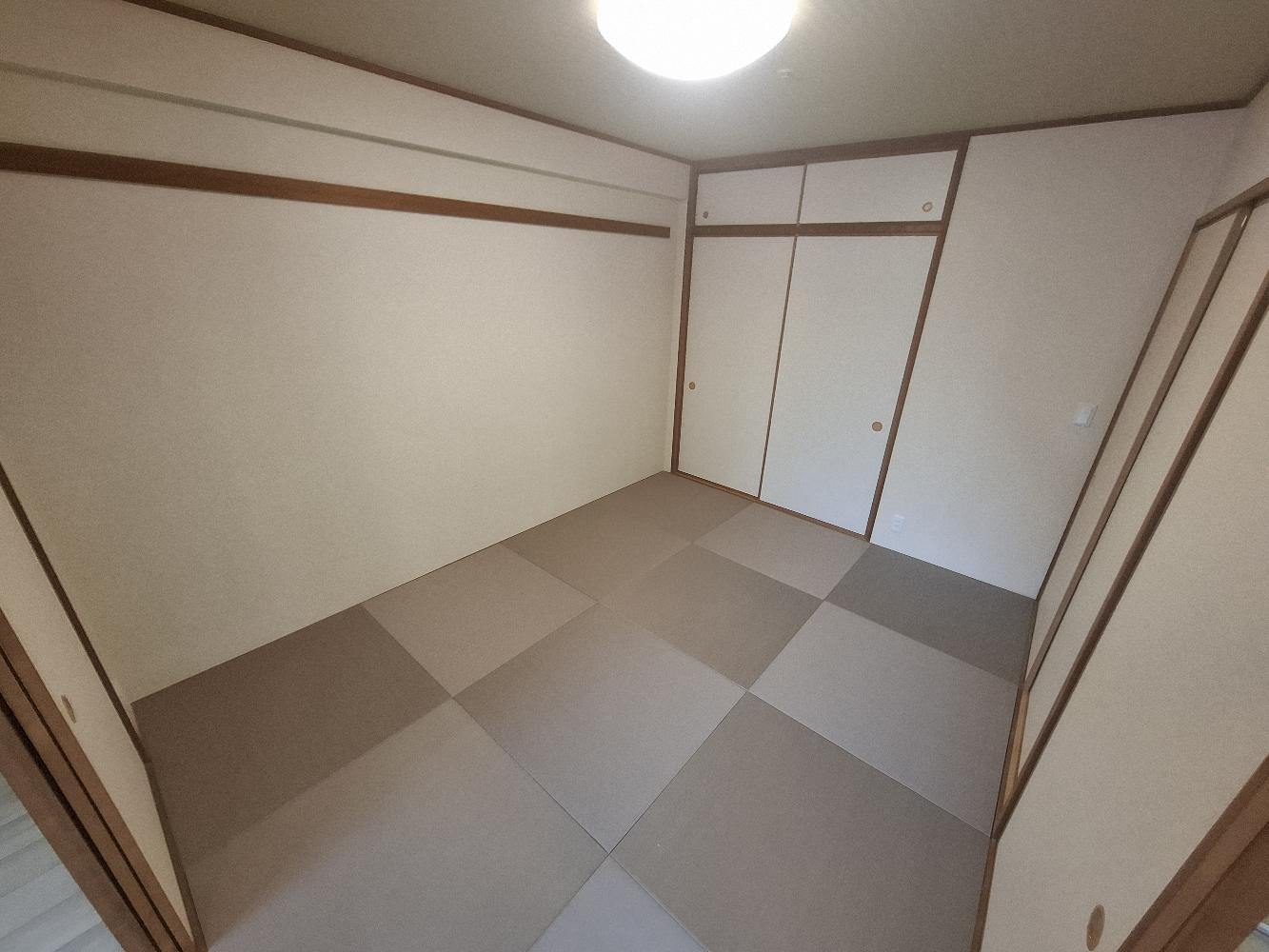 ローレルコート上野芝　の和室