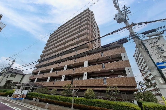 ローレルコート上野芝　