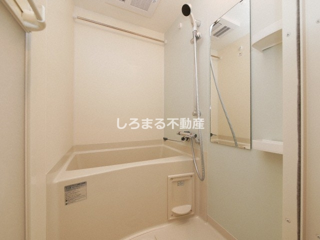 レオンヴァリエ大阪ベイシティの浴室