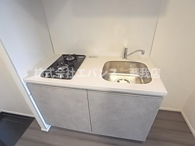 【キッチン】 | ステージグランデ本千葉 | コンパクトなキッチンで掃除もラクラク