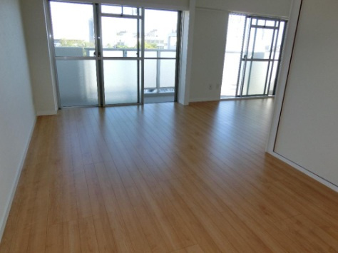 エクシード星が丘の居間・リビング