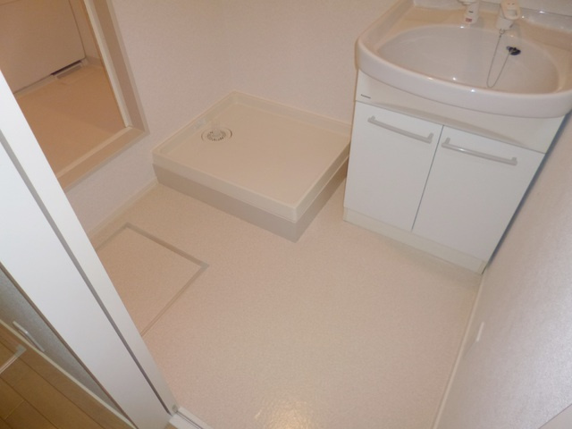 ソフィアヘーベルの洗面所|脱衣スペースです♪