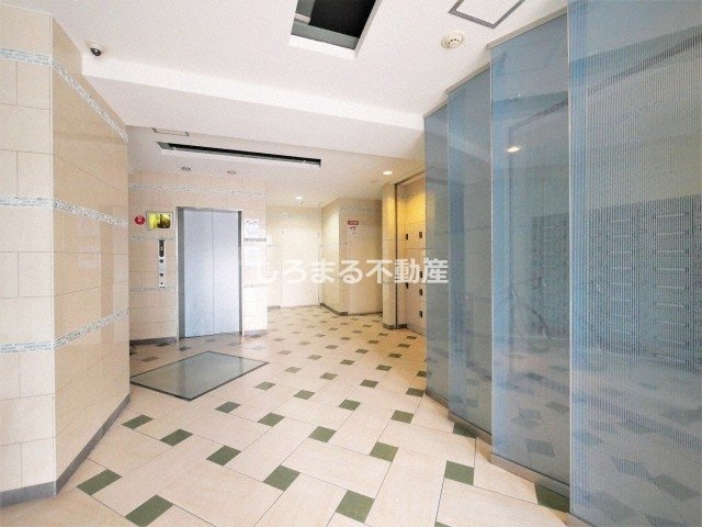 SERENiTE日本橋SUDのロビー