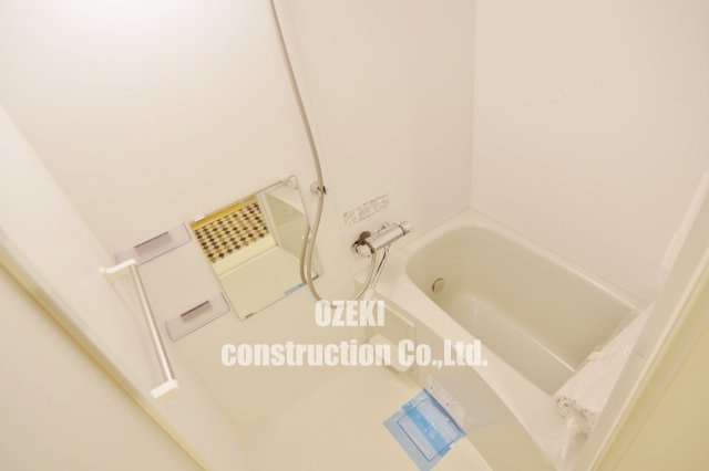 モナーク越谷の浴室