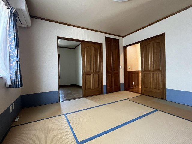 土佐市新居　中古戸建ての和室