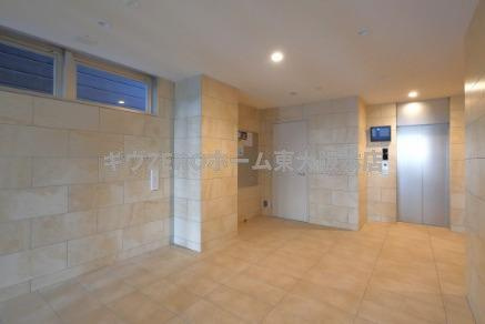 Metrosa深江橋のロビー