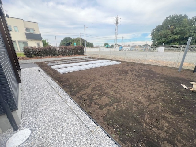 ◎高座郡寒川町小動　新築戸建の庭|ほどよい広さの家庭菜園スペース◇季節ごとの収穫が楽しめます♪