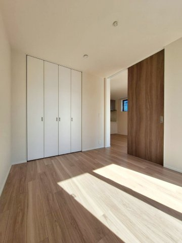 ソレイユ湘南の居間・リビング