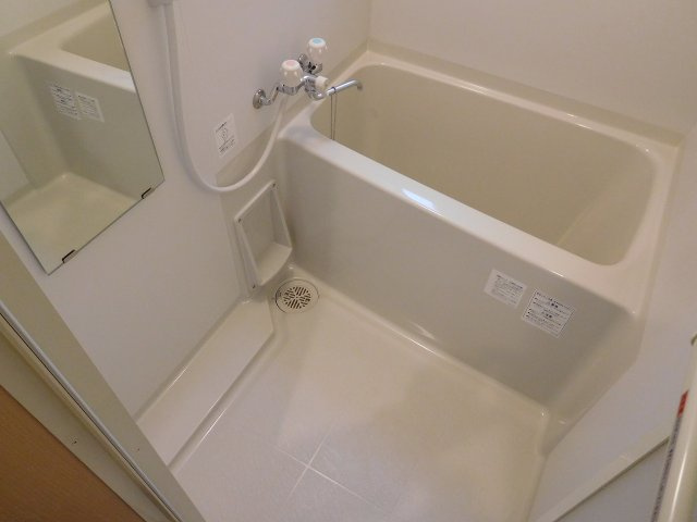 シャローム本駒の浴室