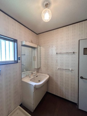 【独立洗面台】 | 丹波篠山市住吉台　戸建て2