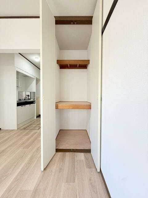 スクエアコートの収納