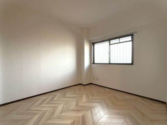 ライフステージ川間の洋室|きれいな洋室です