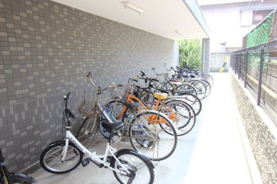 ライフステージ川間のその他共用部分|自転車置き場です