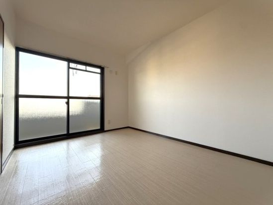 ライフステージ川間の寝室|寝室にいかがでしょうか