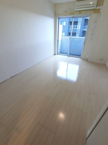 パークアクシス千葉の洋室