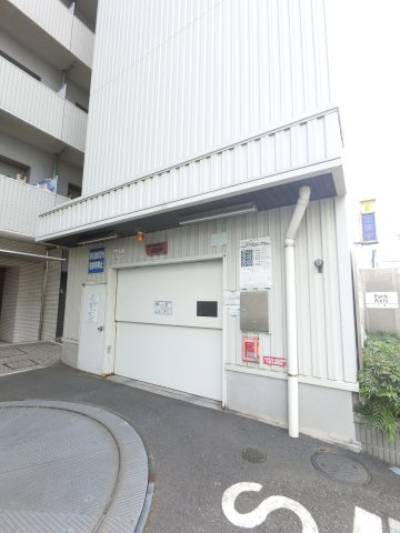 パークアクシス千葉の駐車場