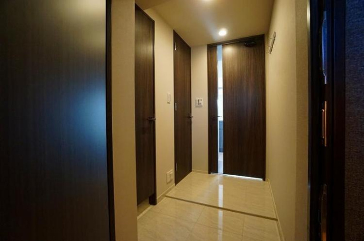 【玄関】リテラス秋葉原イースト 